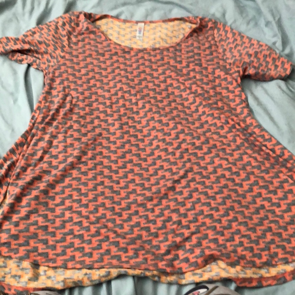 Never worn short sleeved u neck t shirt